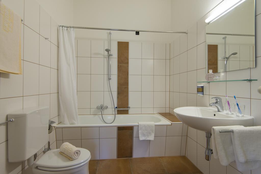 Haus Friedrichsburg - Bergbahnen Von Mai Bis November Inklusive Hotel Bad Hofgastein Room photo